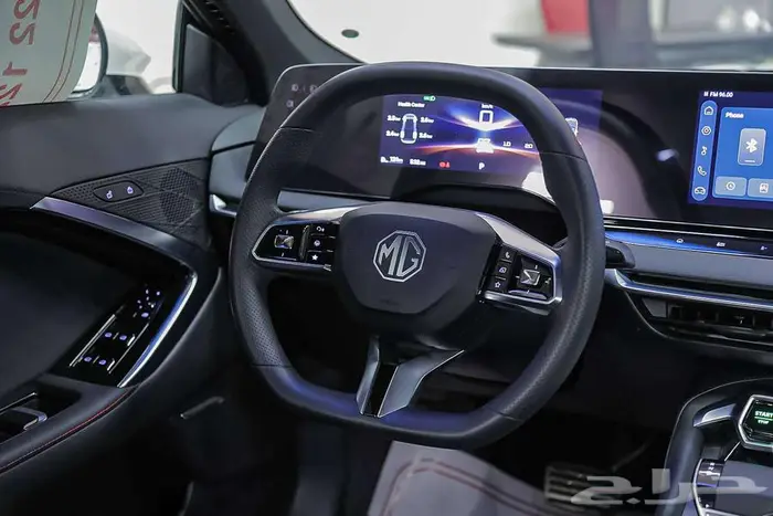 انطلق مع ام جي 7 ستاندر 2025 من صالح للسيارات 10