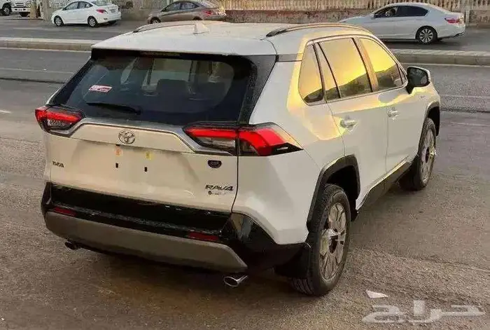 تويوتا راف فور 7