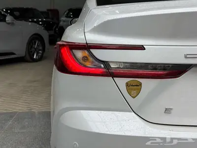 عرض خاص كاش وتمويل تويوتا كامري E هايبرد 2025 20