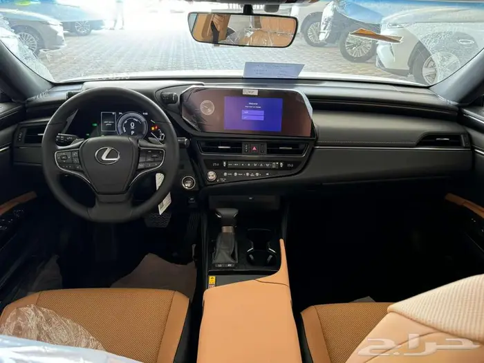 لكزس ( ES300 ) HA هايبرد 4 سلندر 2025 كاش واقساط 10