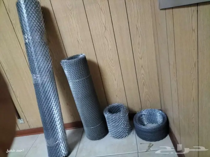 شبك معدني. سلم البلوك الاسمنتى المجافن 25