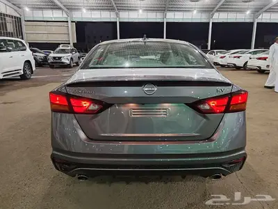 نيسان التيما SV نص فل موديل 2025 3