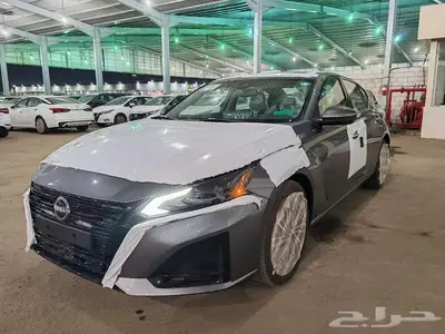 نيسان التيما SV نص فل موديل 2025 2