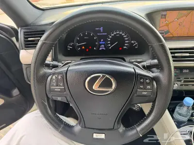 لكزس LS460 F خليجي 2013 18