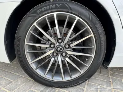 لكزس LS460 F خليجي 2013 43