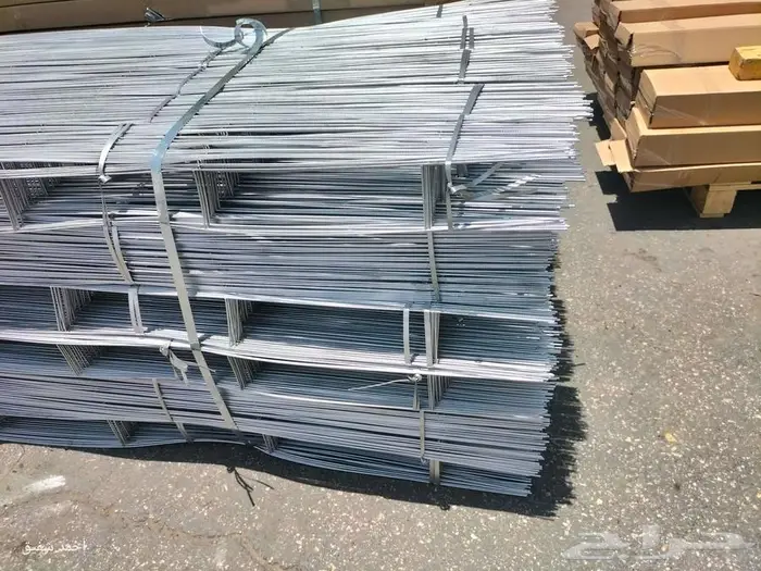 شبك معدني. سلم البلوك الاسمنتى المجافن 12