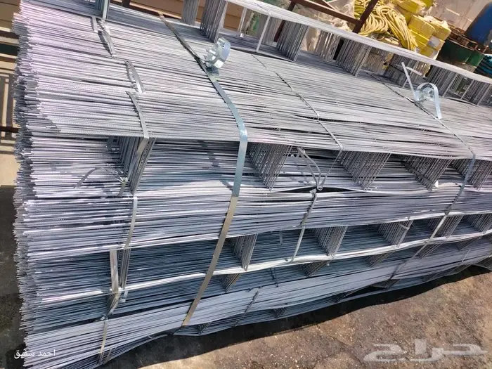 شبك معدني. سلم البلوك الاسمنتى المجافن 5