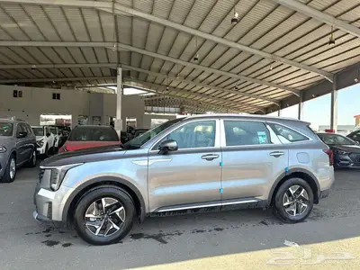 كيا سورينتو استاندر هايبرد موديل 2024 أقساط او كاش 1