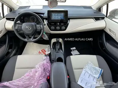 كورولا 2025   فئات XLI 2.0 و 1.5 بجميع أنواعها 9
