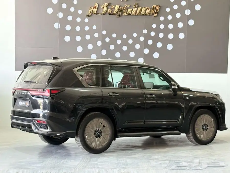 لكزس LX 600 F SPORT موديل 2025 بأقل سعر index
