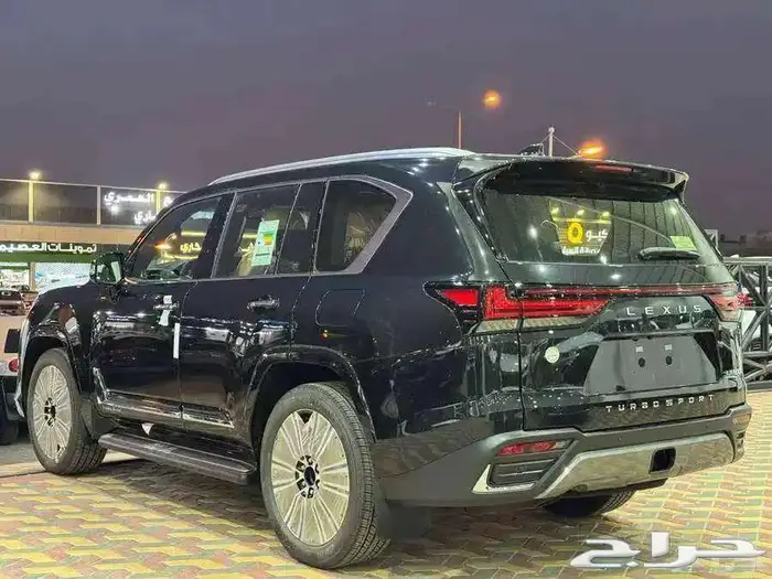 جيب لكزس 2025 LX600 BB بريمي 4