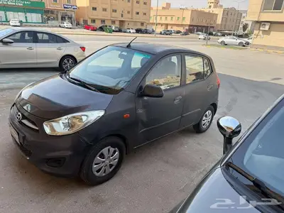 للبيع هونداي لون رمادي قير اتوماتيك 4