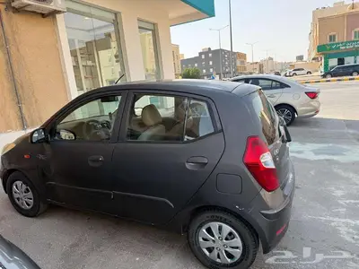 للبيع هونداي لون رمادي قير اتوماتيك 3
