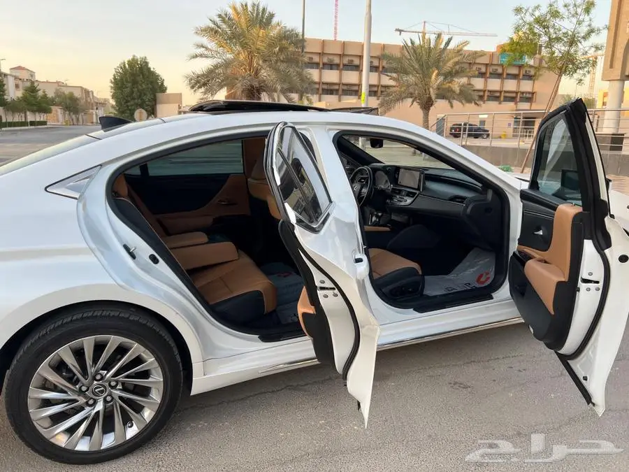لكزس ES 2023 BD ( شبة جديد ) وكاله index