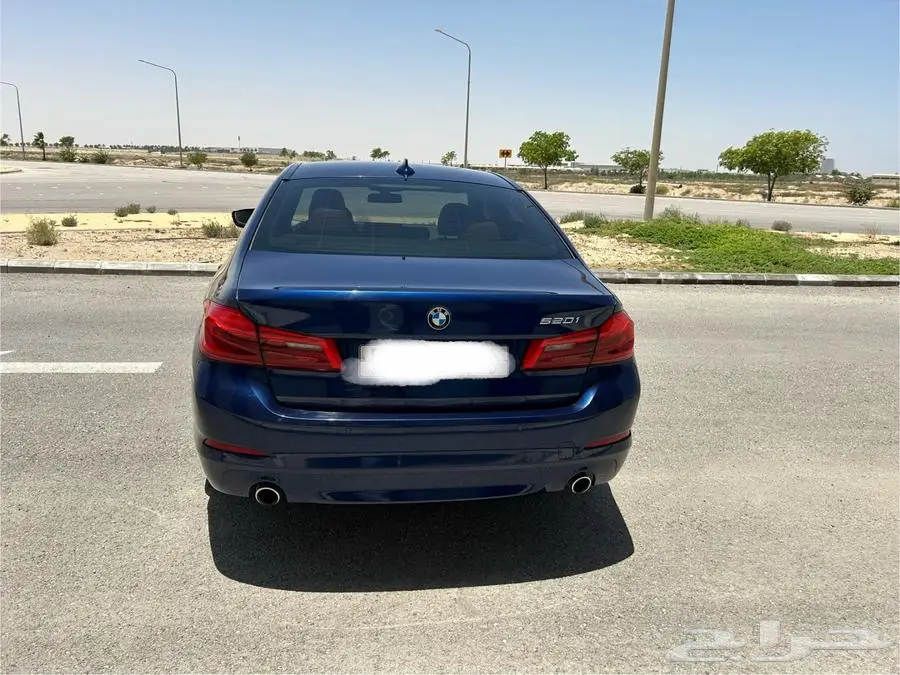 BMW الفئة الخامسة 520i م 2018 بحالة ممتازة جدا index