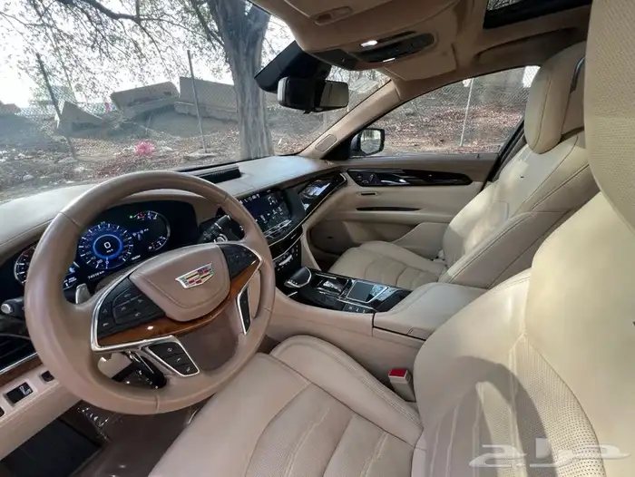 مخزن CT6 الجميح اعلى فئة عداد 74 الف كم مالك واحد لون طلبية 26