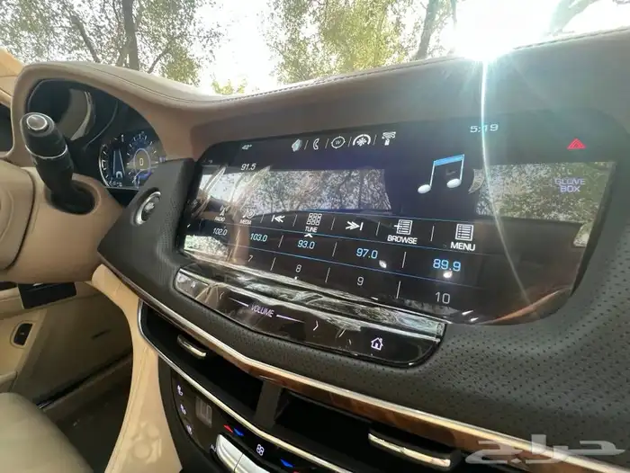 مخزن CT6 الجميح اعلى فئة عداد 74 الف كم مالك واحد لون طلبية 36