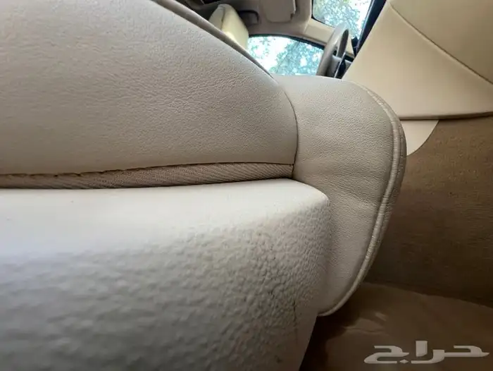 مخزن CT6 الجميح اعلى فئة عداد 74 الف كم مالك واحد لون طلبية 40