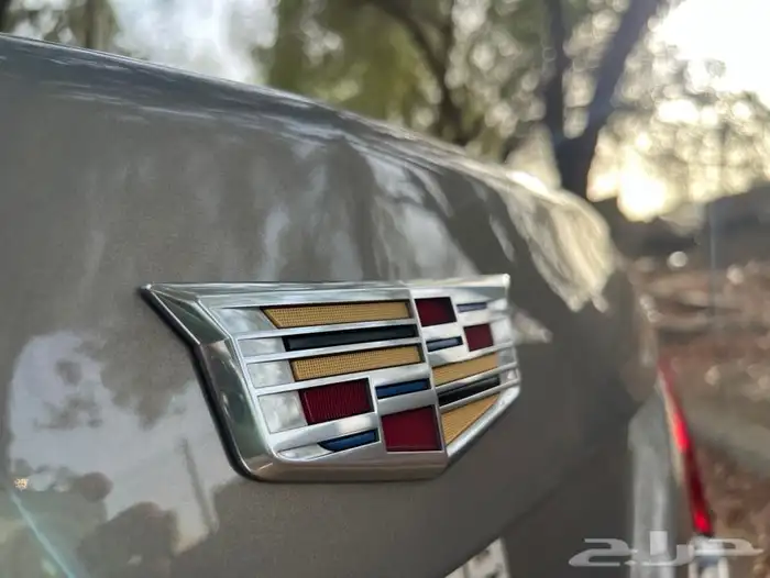 مخزن CT6 الجميح اعلى فئة عداد 74 الف كم مالك واحد لون طلبية 92