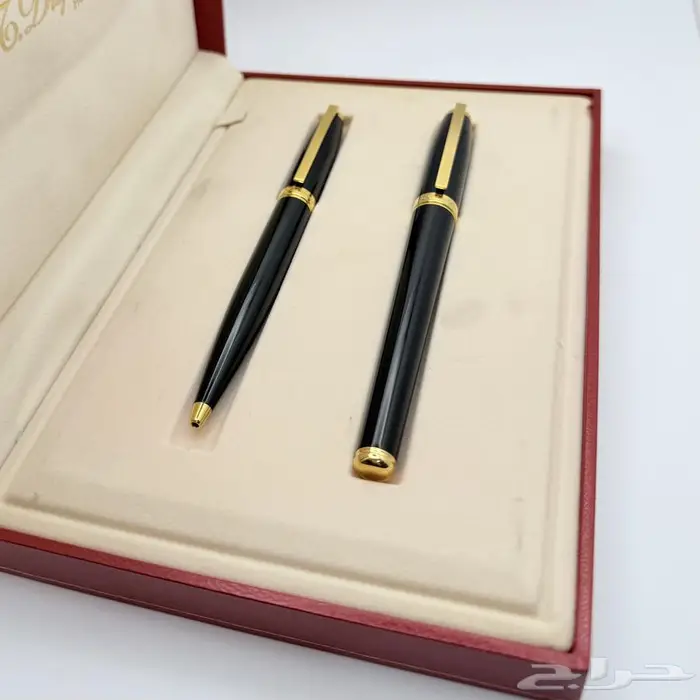 طقم أقلام نادر من S.T. Dupont - تصميم كلاسيكي أسود ذهبي 1