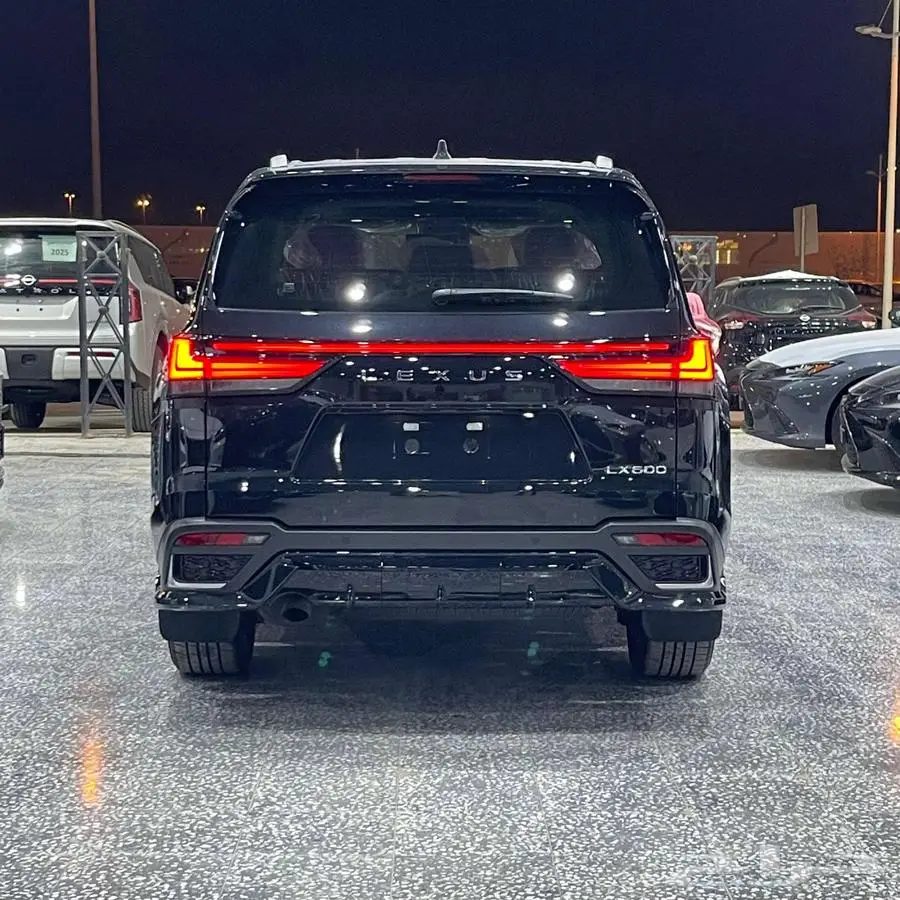 لكزس LX600 اف سبورت بنزين 2025 index
