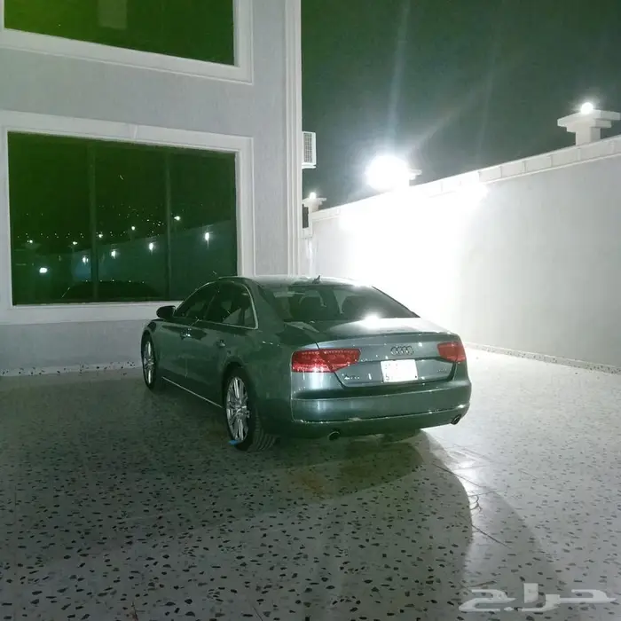 أودي A8 لارج فل كامل نظيفة جدا 4