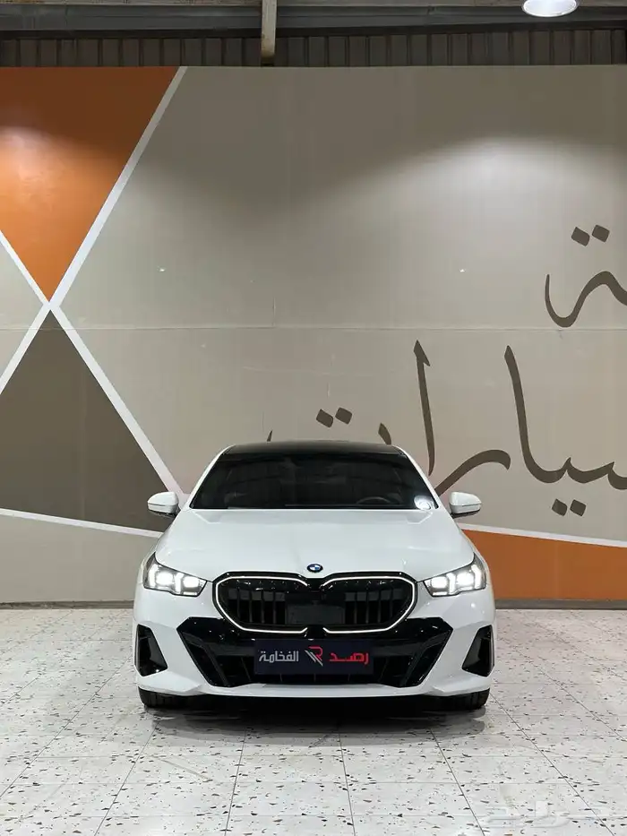 بي ام دبليو 520i 2024 kit M . رصد الفخامة 3