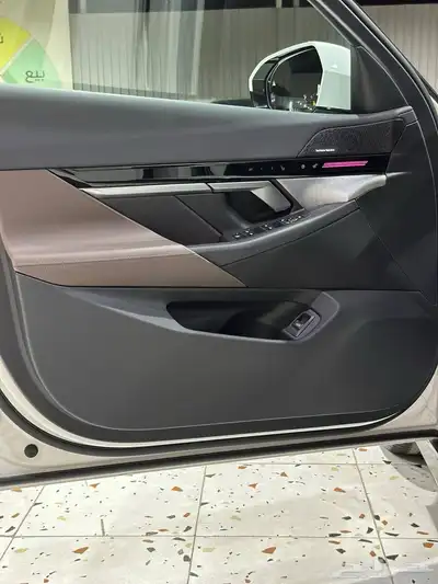 بي ام دبليو 520i 2024 kit M . رصد الفخامة 24