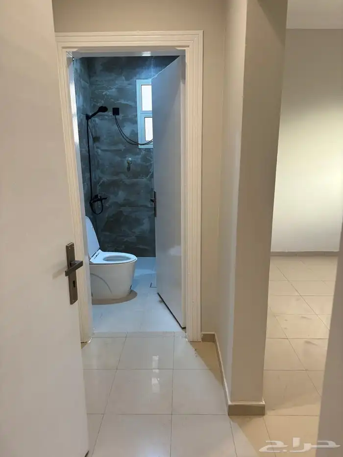 للإيجار شقة الرياض العقيق 64.000 1