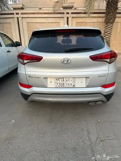 توسان 2018 ديزل نظيف للبيع المكينة الكبيره 0