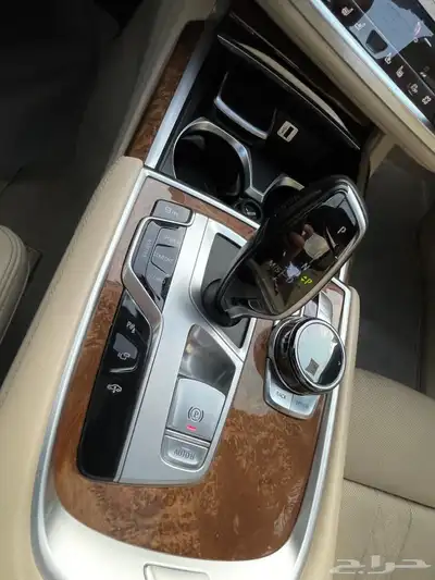 Bmw 750 Li 31