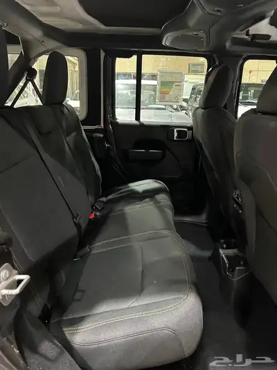 عرض خاص جيب رانجلر سبورت موديل 2024 السعر شامل 182500 7