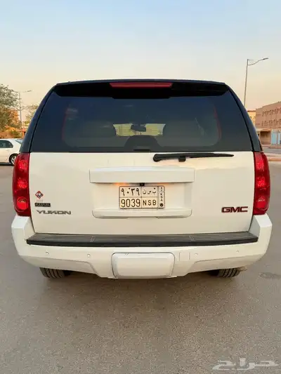 جمس يوكن 2010 6
