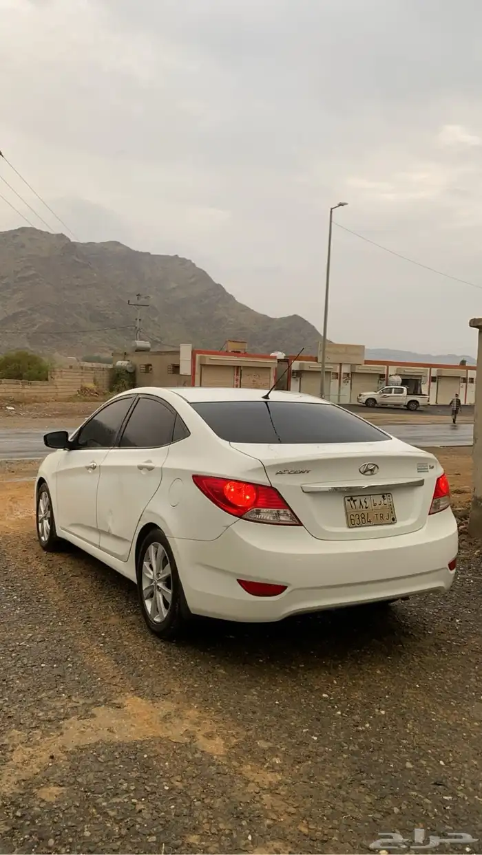 اكسنت 2015 فل كامل للبيع 24