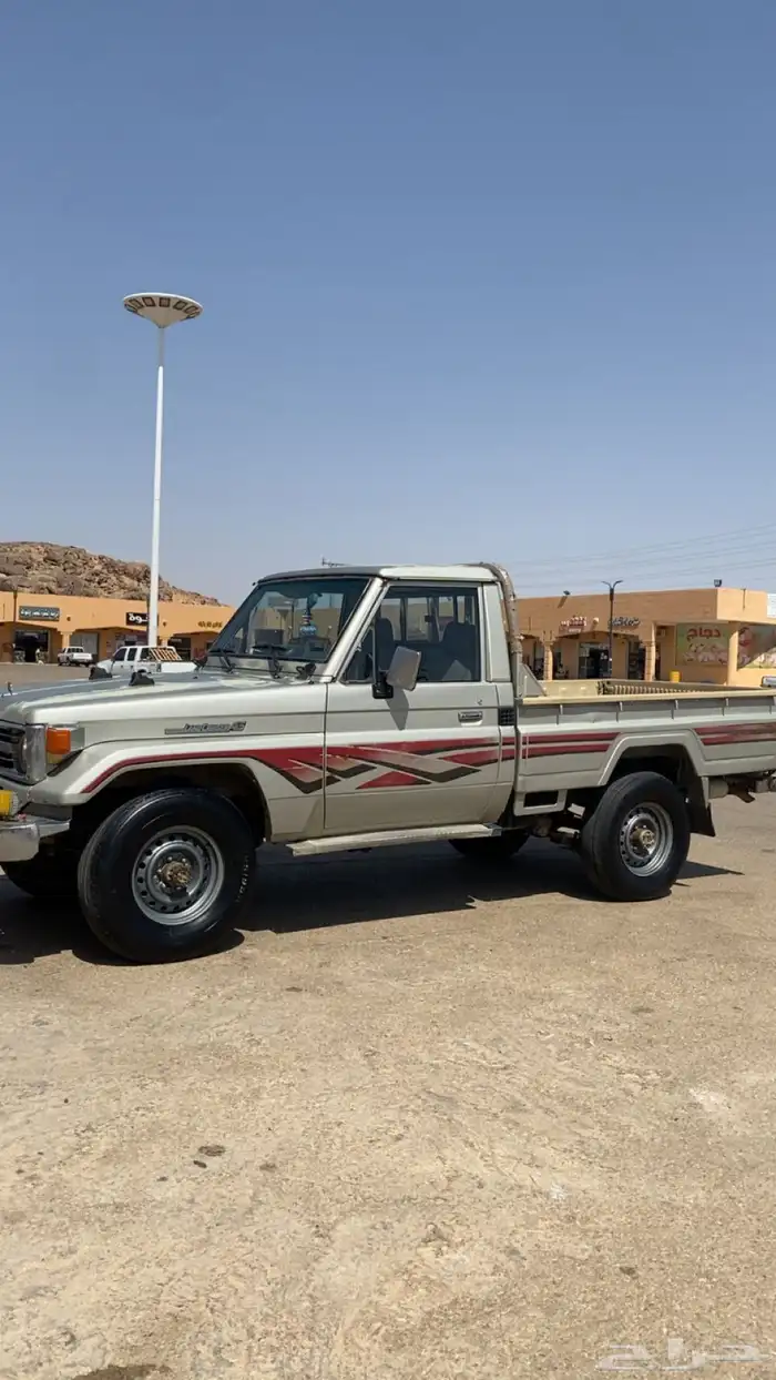شاص 96 نظيف جدا ممشى 325 الموقع تثليث متحركات شرط 6