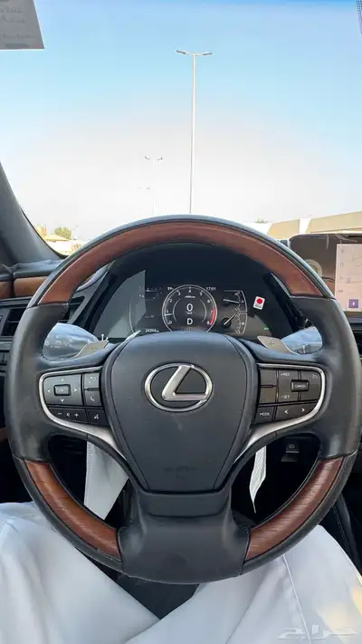 لكزس ES350CC وارد البحرين 2024 11