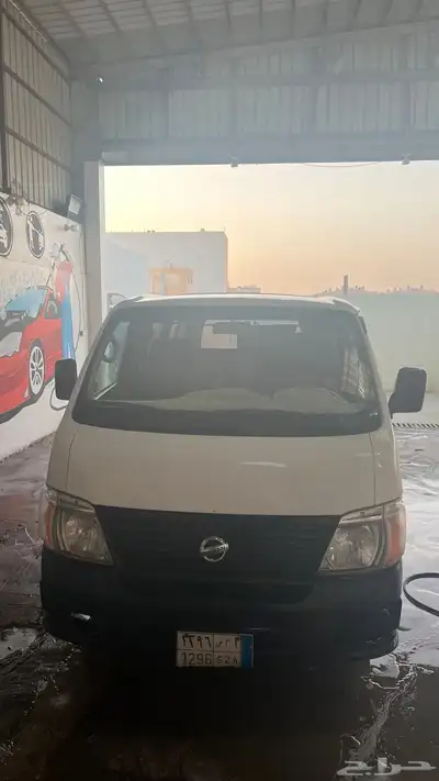 باص نيسان 2007 3