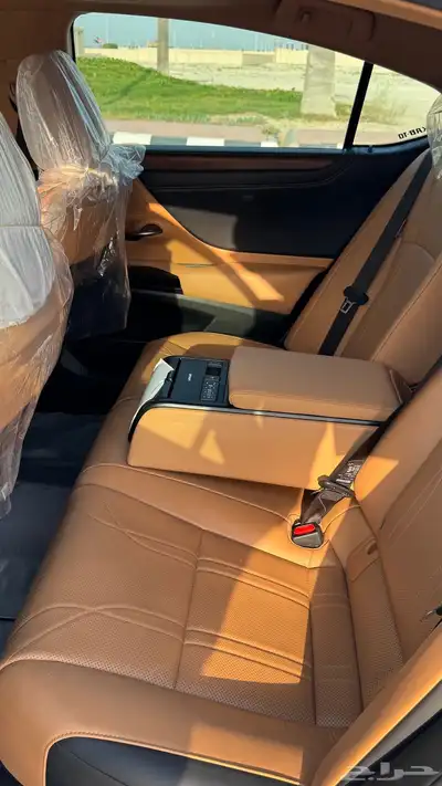 لكزس ES350CC وارد البحرين 2024 5