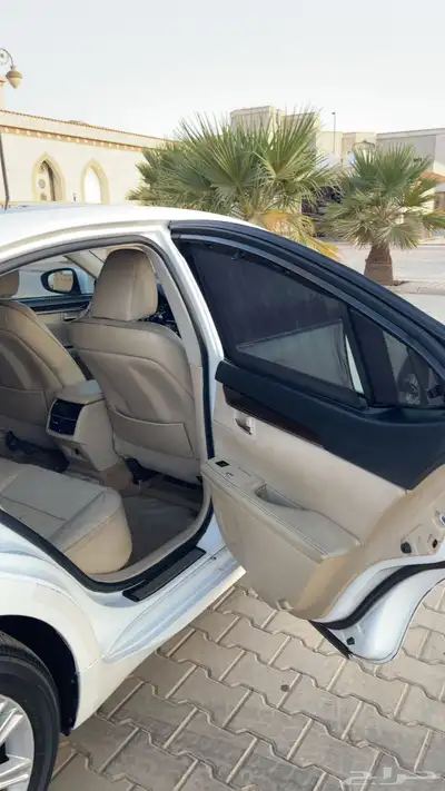 لكزس 350 ESبريمي سقف بنوراما 16