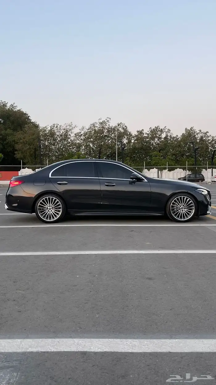 مرسيدس C300 AMG 2023 9