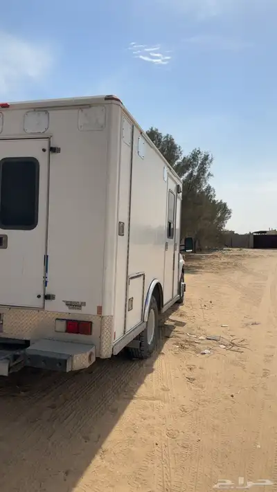 للبيع جمس اسعاف ديزل 2002 2