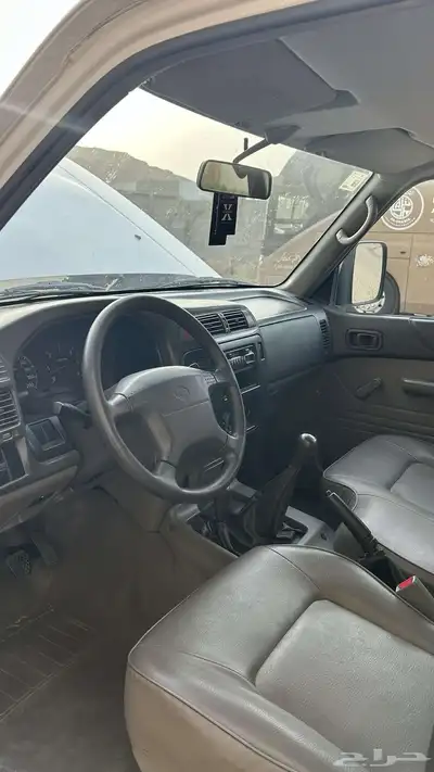 نيسان صالون أربع بييان حكومي سابقا ممشا 75 فقط 43