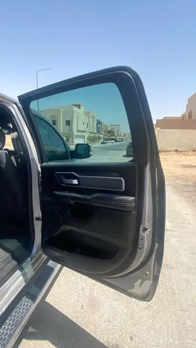 دوج رام بيق هورن دبل 2021 12