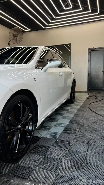 لكزس ES F Sport 2023 5