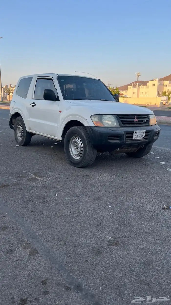 جيب باجيرو نظيف 4
