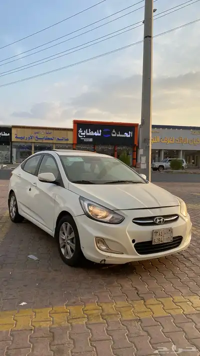 اكسنت 2015 فل كامل للبيع 14