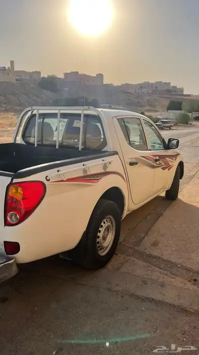 ميتسوبيشي بنزين للبيع L200 7