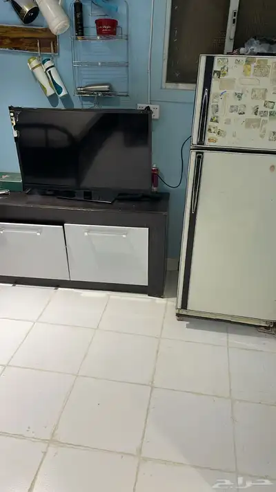 غرفة مجهزة بالكامل للإيجار كهرباء وماء حي اوالة طريق جليل 3