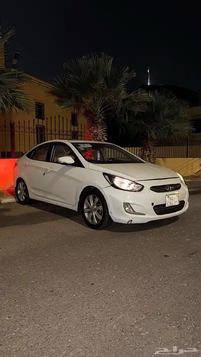 اكسنت 2015 فل كامل للبيع 11