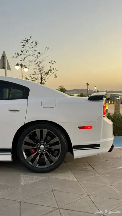تشارجر SRT نسخة خاصه 49km 10